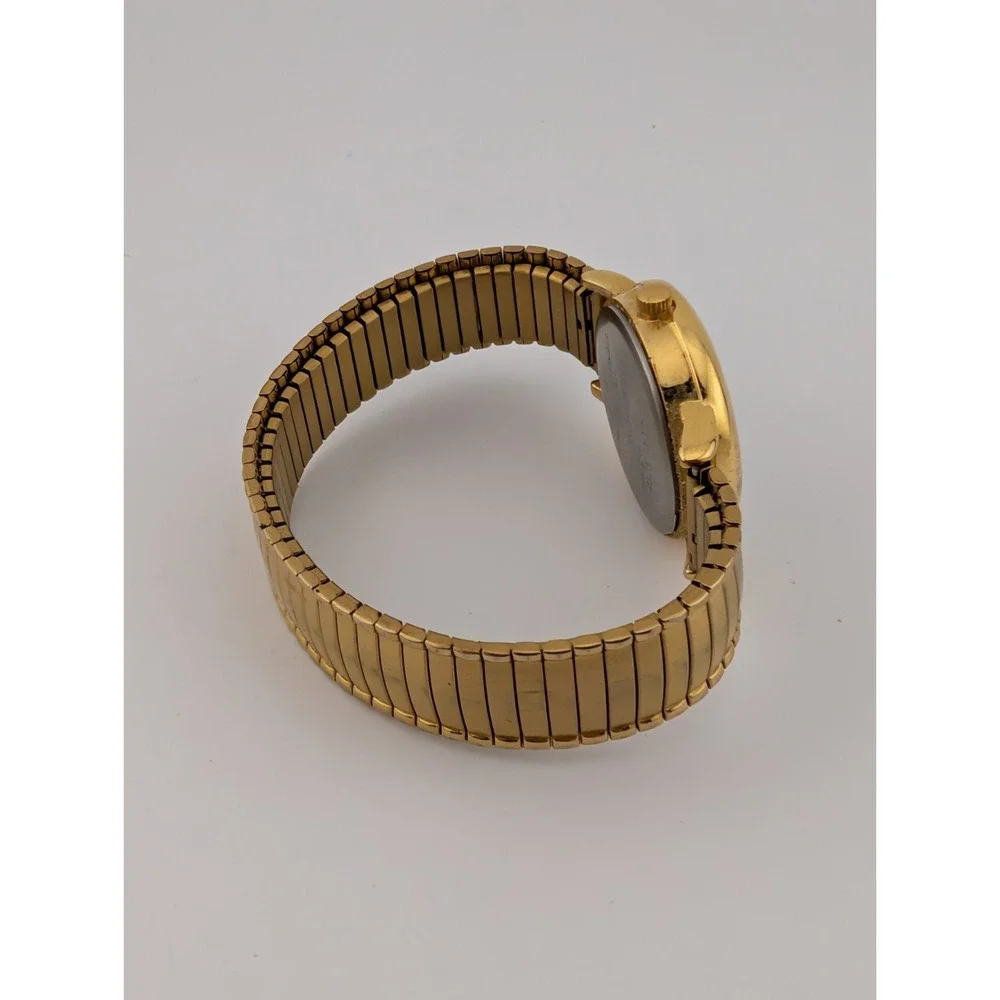 Carriage Timex Watch Women 28mm Case Gold Stretch‎ Band Date- New Battery